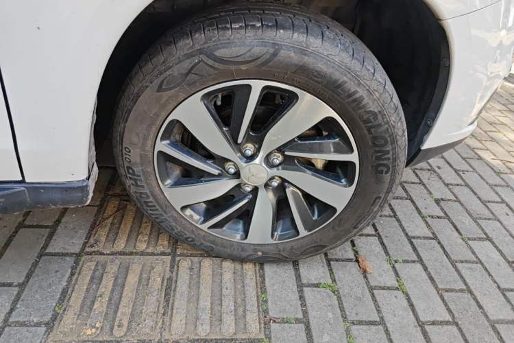 Used Mitsubishi ASX 2016 2.0L CVT Two-Wheel Drive Navigation Edition Right Front Wheel Hub