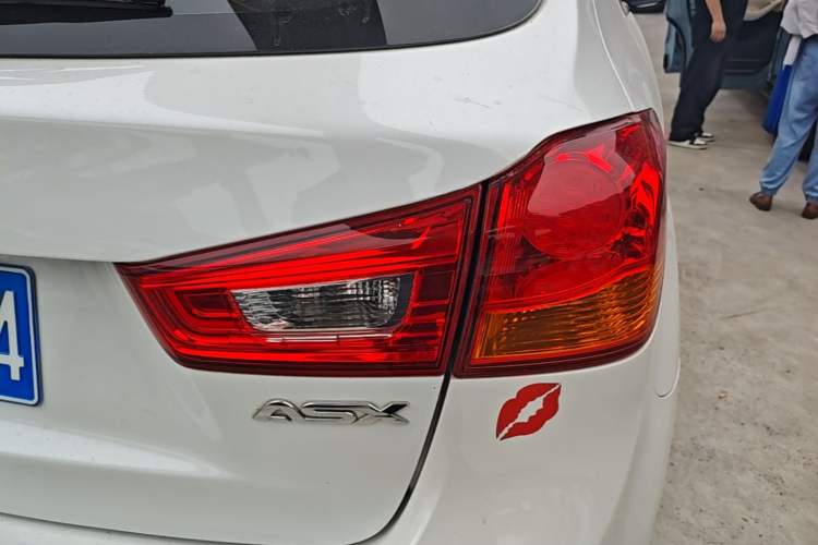 Used Mitsubishi ASX 2016 2.0L CVT Two-Wheel Drive Navigation Edition Right Rear Taillight