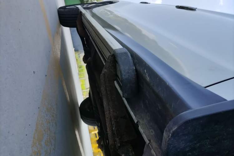 Used Mitsubishi ASX 2016 2.0L CVT Two-Wheel Drive Excellence Edition Right Side Sill