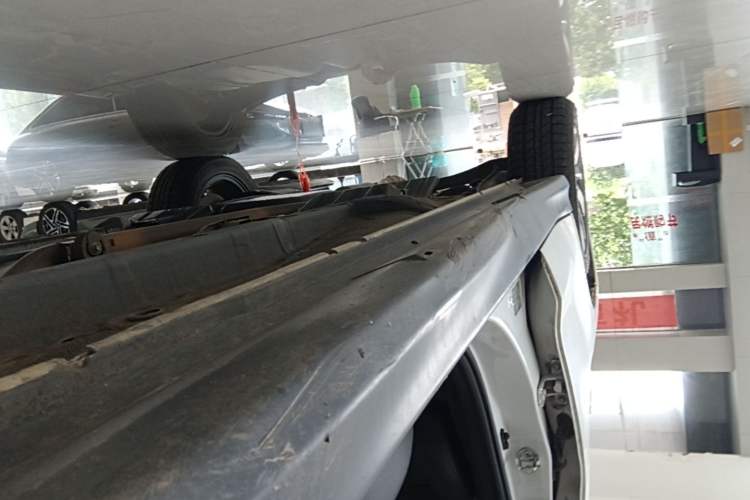 Used Mitsubishi ASX 2016 2.0L CVT Two-Wheel Drive Navigation Edition Right Side Sill
