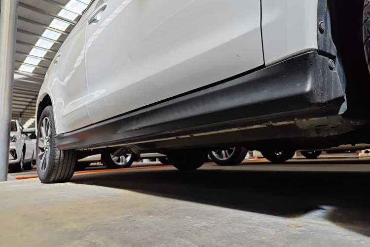Used Mitsubishi ASX 2016 2.0L CVT Two-Wheel Drive Navigation Edition Right Side Sill