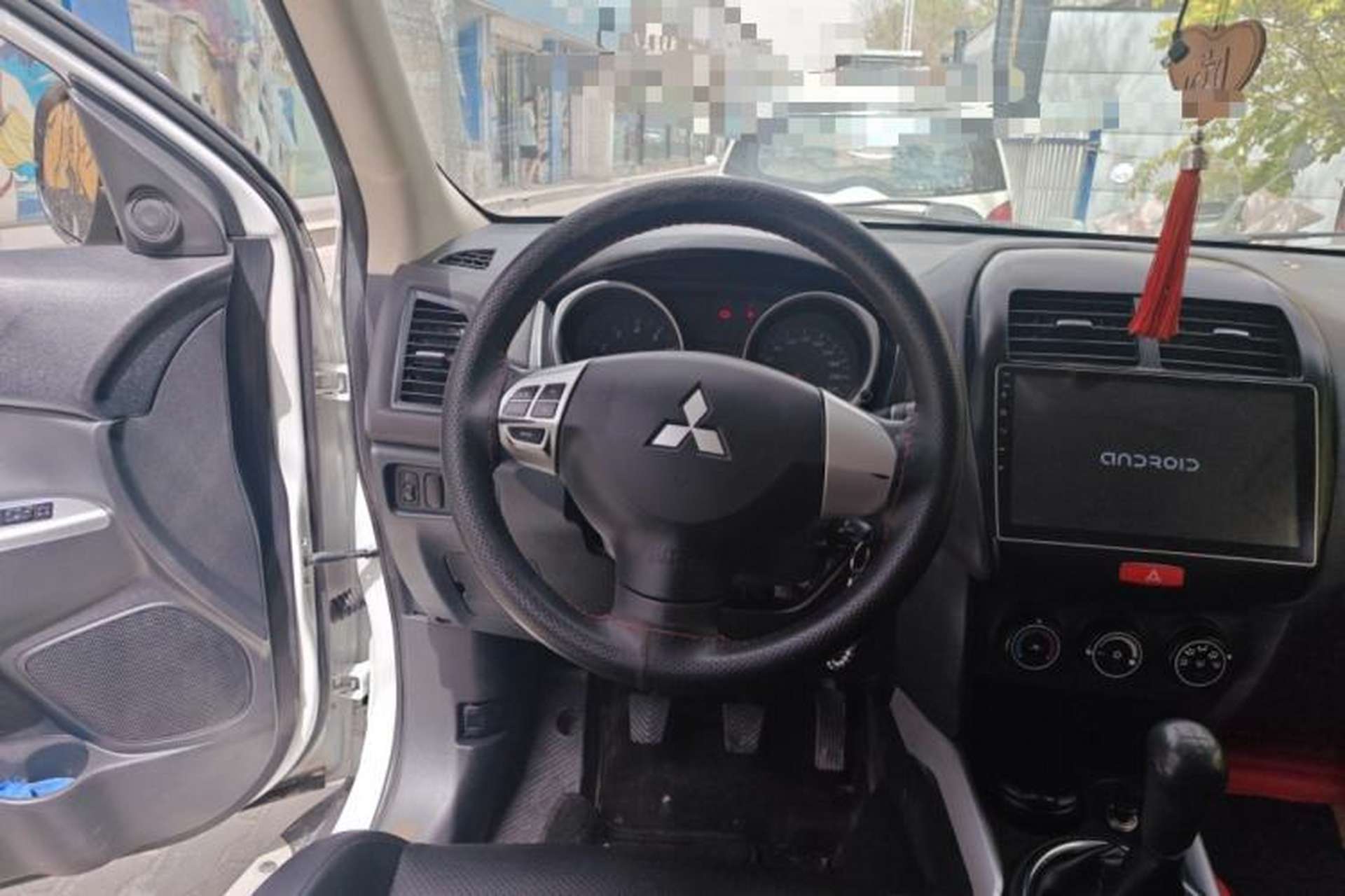 Used Mitsubishi ASX 2016 1.6L Manual Two-Wheel Drive Entry Version Steering Wheel