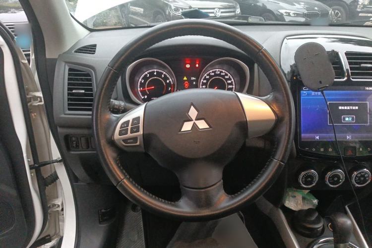 Used Mitsubishi ASX 2016 2.0L CVT Two-Wheel Drive Navigation Edition Steering Wheel