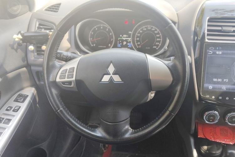 Used Mitsubishi ASX 2016 2.0L CVT Two-Wheel Drive Navigation Edition Steering Wheel