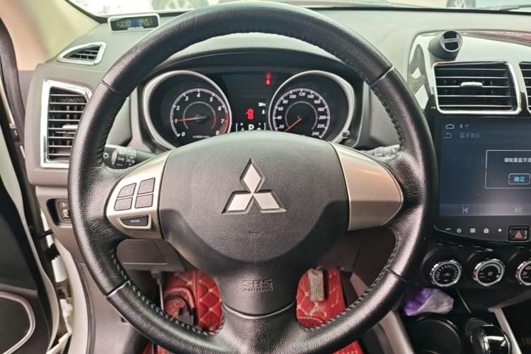 Used Mitsubishi ASX 2016 2.0L CVT Two-Wheel Drive Navigation Edition Steering Wheel