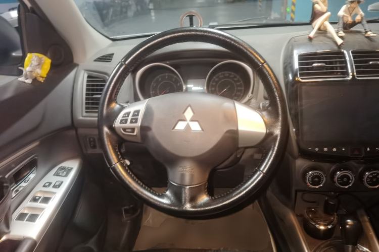 Used Mitsubishi ASX 2016 2.0L CVT Two-Wheel Drive Navigation Edition Steering Wheel