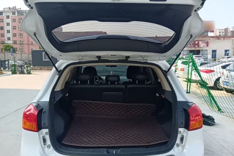Used Mitsubishi ASX 2016 2.0L CVT Two-Wheel Drive Excellence Edition Trunk