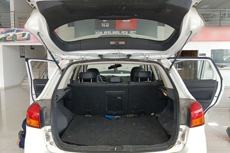 Used Mitsubishi ASX 2016 2.0L CVT Two-Wheel Drive Navigation Edition Trunk
