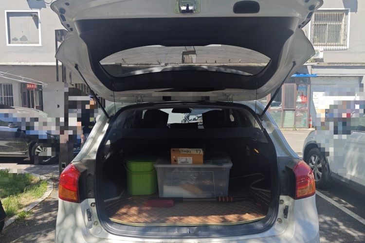 Used Mitsubishi ASX 2016 2.0L CVT Two-Wheel Drive Navigation Edition Trunk
