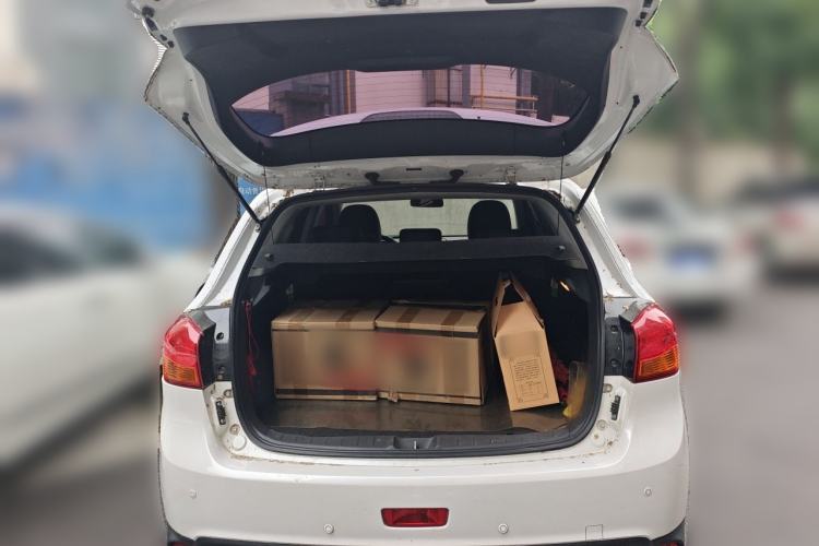 Used Mitsubishi ASX 2016 2.0L CVT Two-Wheel Drive Navigation Edition Trunk