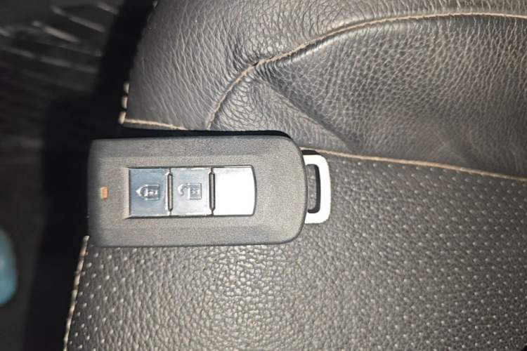 Used Mitsubishi ASX 2016 2.0L CVT Two-Wheel Drive Navigation Edition Vehicle Key