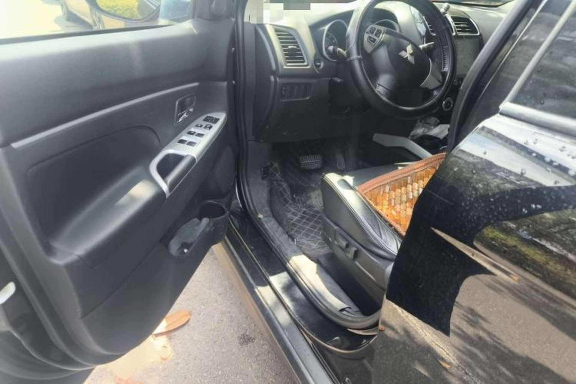 Used Mitsubishi ASX 2018 2.0L CVT Two-Wheel Drive Deluxe Edition Driver Seat