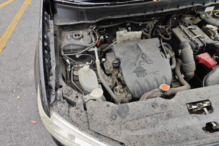 Used Mitsubishi ASX 2018 1.6L Manual Two-Wheel Drive Fashion Edition Engine Bay Right