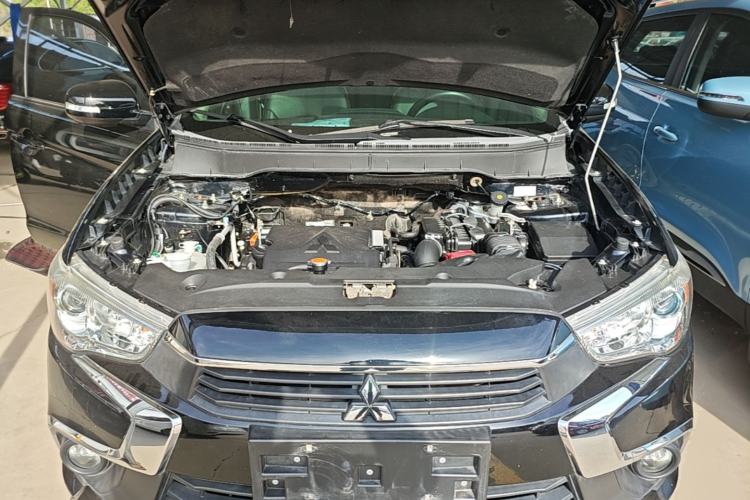 Used Mitsubishi ASX 2018 1.6L Manual Two-Wheel Drive Fashion Edition Engine Bay
