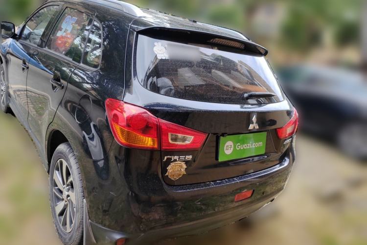 Used Mitsubishi ASX 2018 2.0L CVT Two-Wheel Drive Deluxe Edition Exterior 4