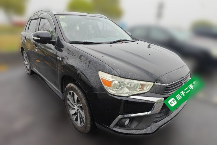 Used Mitsubishi ASX 2018 1.6L Manual Two-Wheel Drive Fashion Edition Front Right 45 Deg
