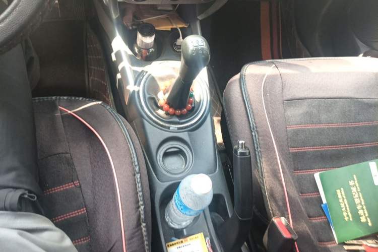 Used Mitsubishi ASX 2018 1.6L Manual Two-Wheel Drive Dynamic Edition Gear Lever
