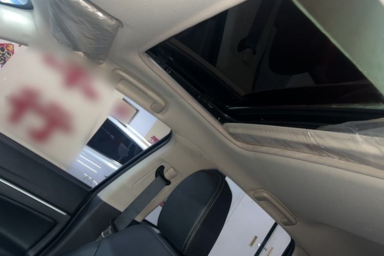 Used Mitsubishi ASX 2018 2.0L CVT Two-Wheel Drive Deluxe Edition Headliner