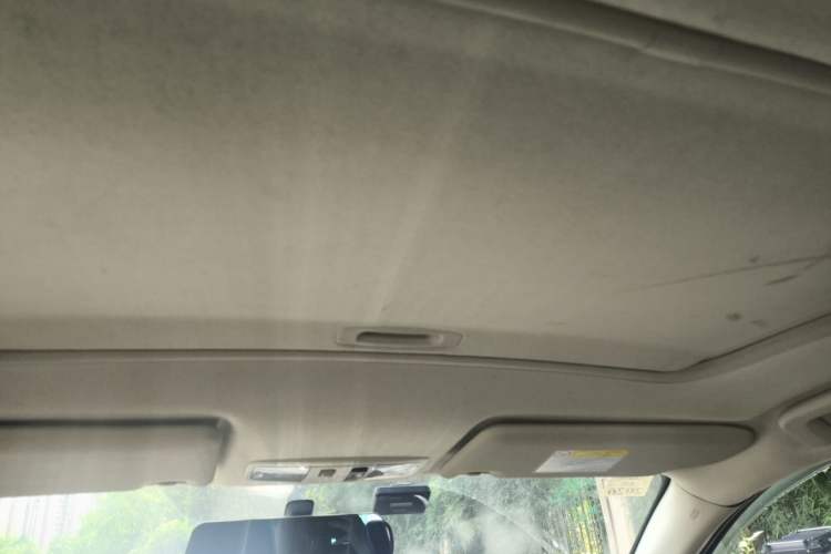 Used Mitsubishi ASX 2018 2.0L CVT Two-Wheel Drive Deluxe Edition Headliner