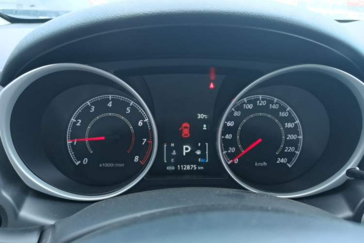 Used Mitsubishi ASX 2018 2.0L CVT Two-Wheel Drive Deluxe Edition Instrument Cluster