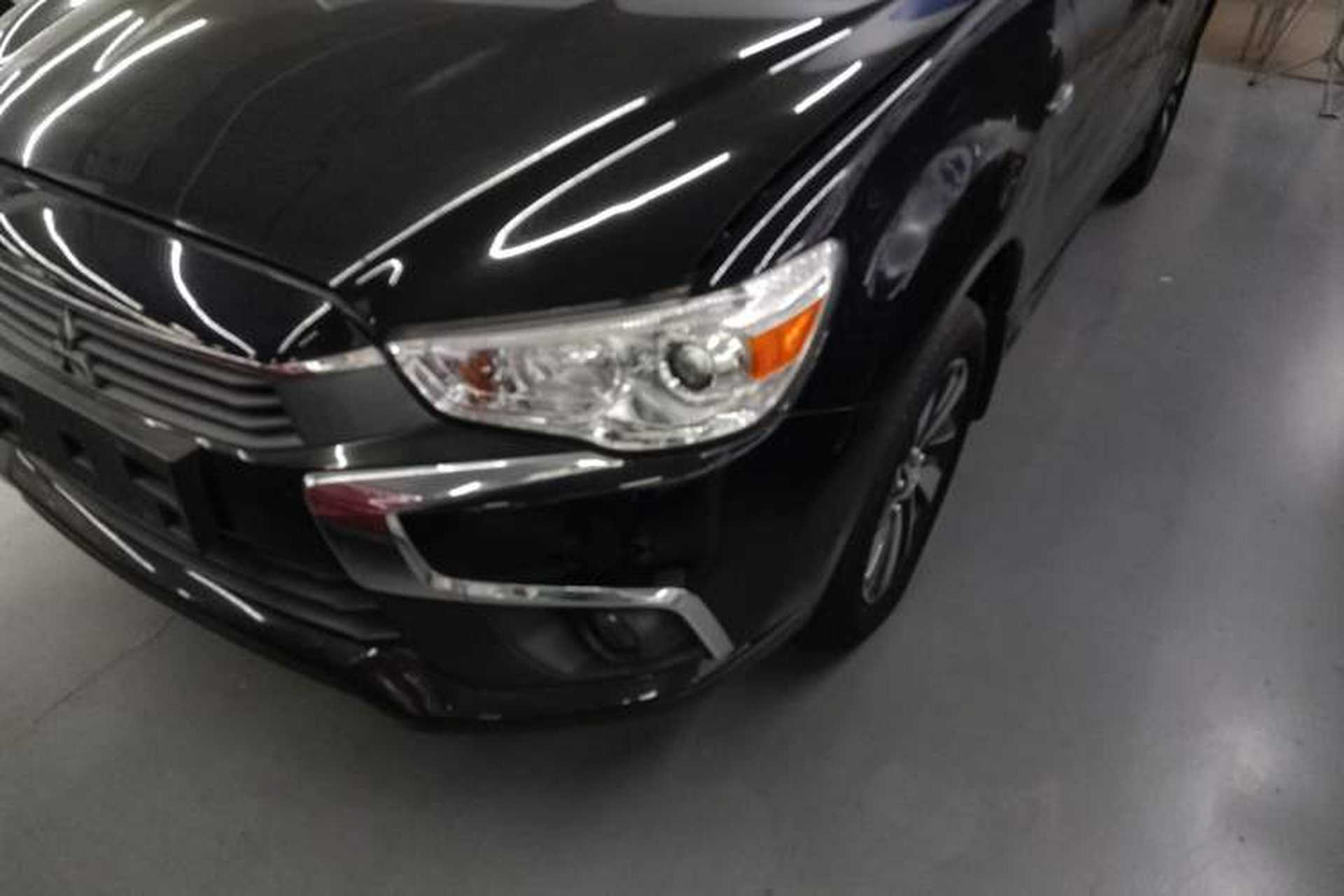 Used Mitsubishi ASX 2018 2.0L CVT Two-Wheel Drive Deluxe Edition Left Front Headlight