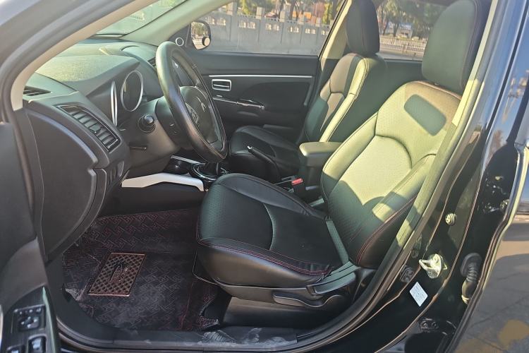 Used Mitsubishi ASX 2018 1.6L Manual Two-Wheel Drive Fashion Edition Left Front Seat