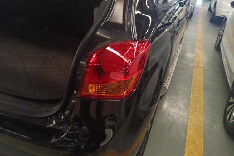 Used Mitsubishi ASX 2018 2.0L CVT Two-Wheel Drive Deluxe Edition Right Rear Taillight