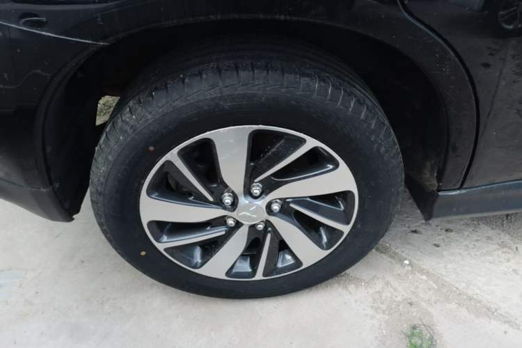 Used Mitsubishi ASX 2018 2.0L CVT Two-Wheel Drive Deluxe Edition Right Rear Wheel Hub