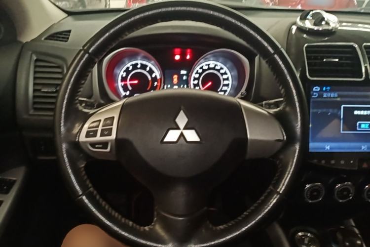 Used Mitsubishi ASX 2018 2.0L CVT Two-Wheel Drive Deluxe Edition Steering Wheel