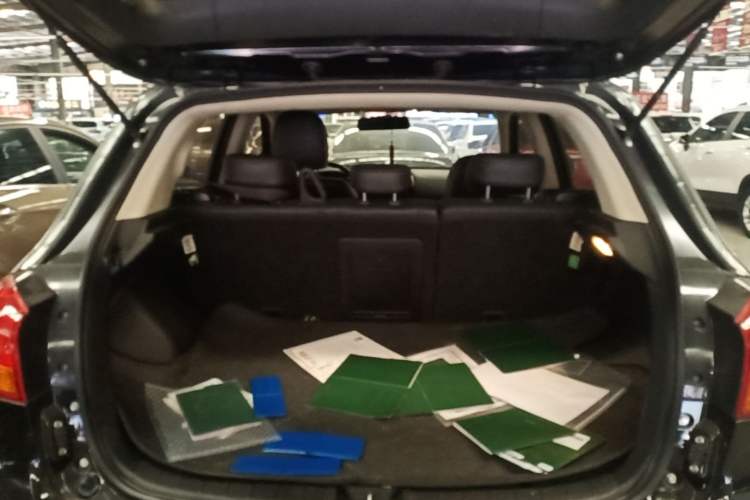 Used Mitsubishi ASX 2018 2.0L CVT Two-Wheel Drive Deluxe Edition Trunk