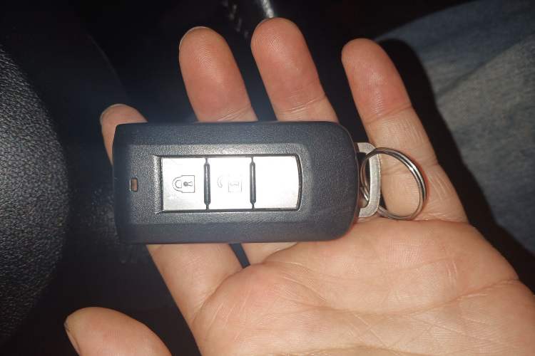 Used Mitsubishi ASX 2018 2.0L CVT Two-Wheel Drive Deluxe Edition Vehicle Key