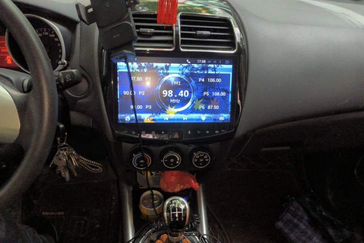 Used Mitsubishi ASX 2018 1.6L Manual Two-Wheel Drive Fashion Edition Audio And AC Panel