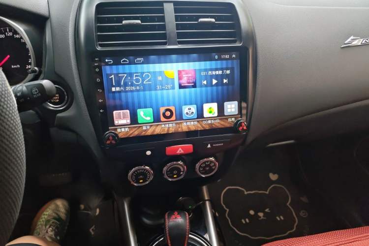 Used Mitsubishi ASX 2018 2.0L CVT Two-Wheel Drive Elite Edition Audio And AC Panel