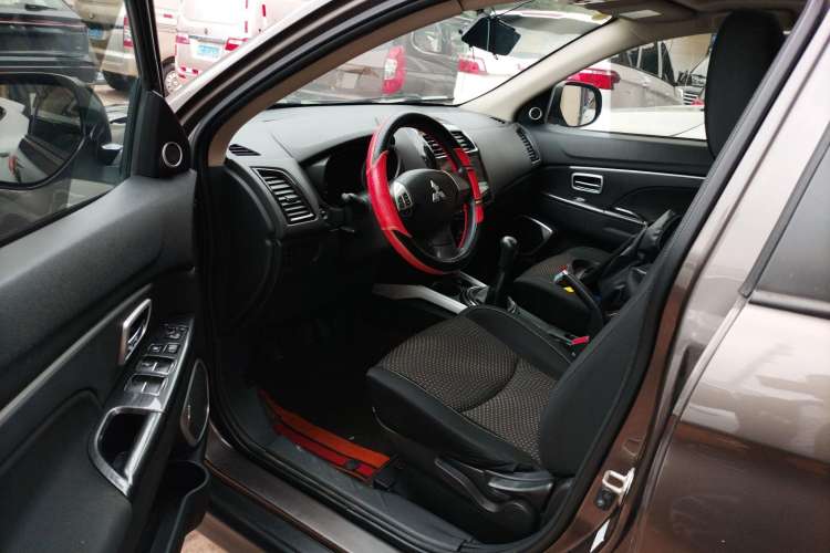 Used Mitsubishi ASX 2018 1.6L Manual Two-Wheel Drive Fashion Edition Driver Seat