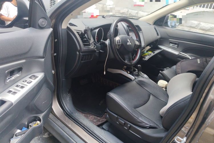 Used Mitsubishi ASX 2018 2.0L CVT Two-Wheel Drive Deluxe Edition Driver Seat