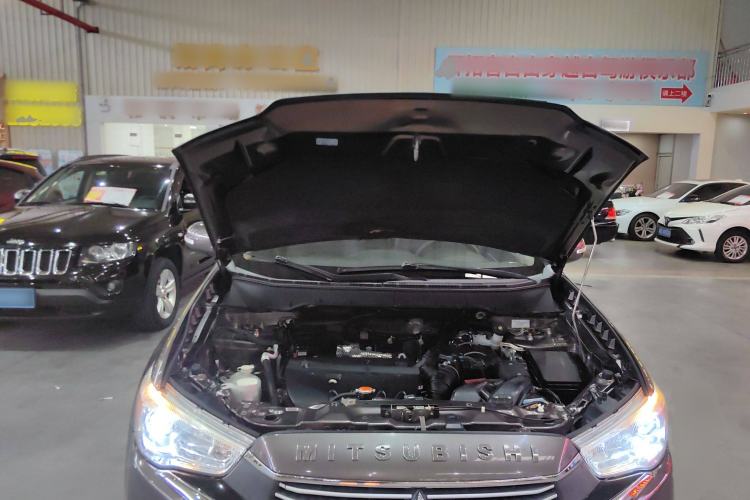Used Mitsubishi ASX 2018 2.0L CVT Two-Wheel Drive Deluxe Edition Engine Bay