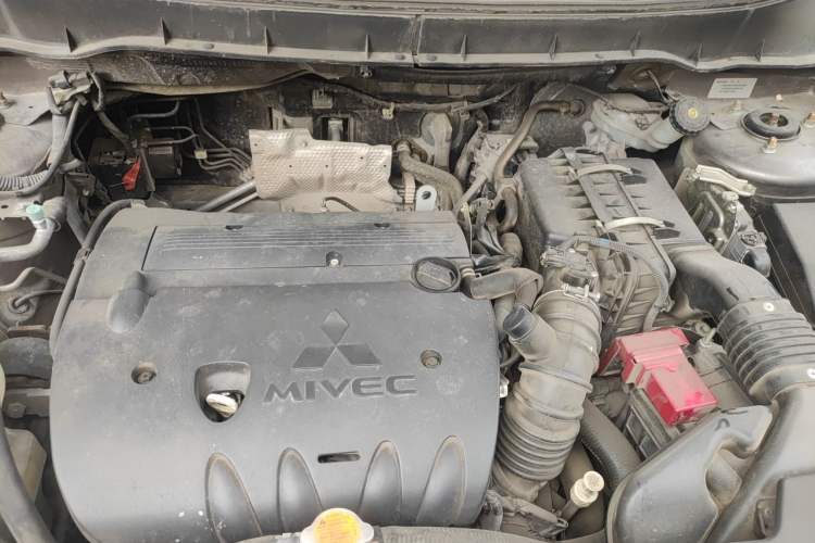 Used Mitsubishi ASX 2018 2.0L CVT Two-Wheel Drive Deluxe Edition Engine Bay