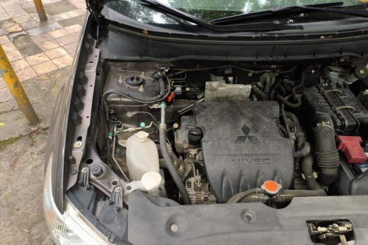 Used Mitsubishi ASX 2018 1.6L Manual Two-Wheel Drive Fashion Edition Engine Bay Right