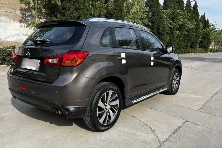 Used Mitsubishi ASX 2018 2.0L CVT Two-Wheel Drive Deluxe Edition Exterior 5