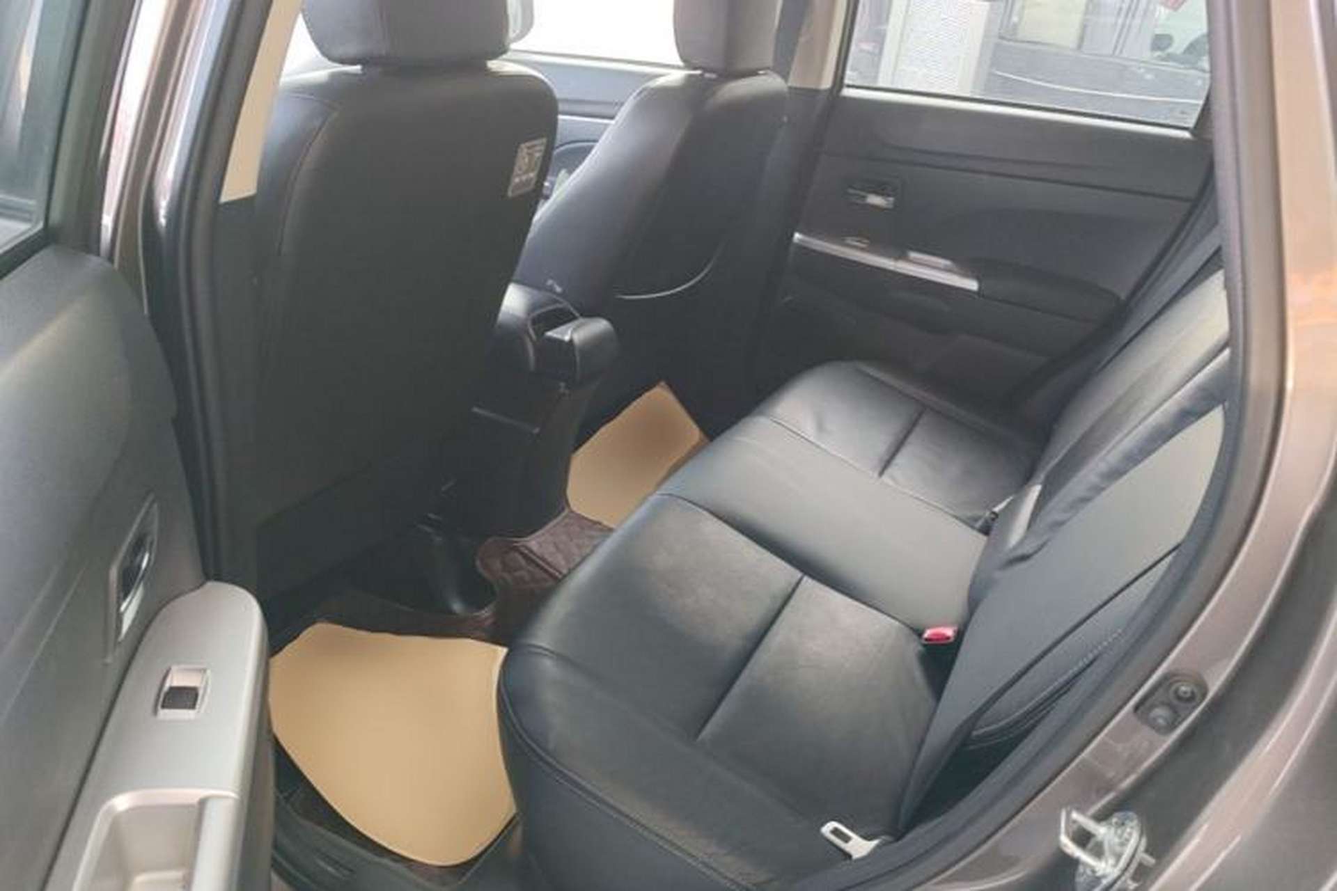 Used Mitsubishi ASX 2018 2.0L CVT Two-Wheel Drive Deluxe Edition Left Rear Seat