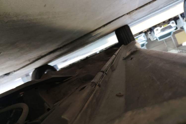 Used Mitsubishi ASX 2018 2.0L CVT Two-Wheel Drive Deluxe Edition Left Side Sill