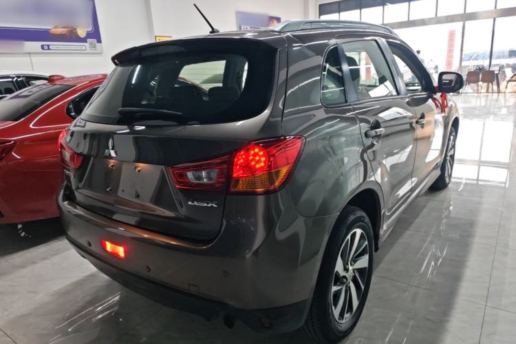 Used Mitsubishi ASX 2018 2.0L CVT Two-Wheel Drive Deluxe Edition Rear Right 45 Deg