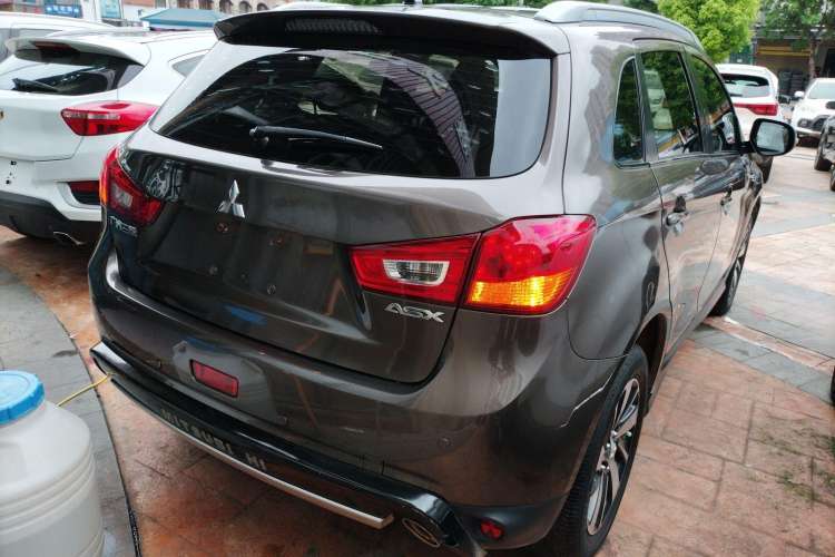 Used Mitsubishi ASX 2018 1.6L Manual Two-Wheel Drive Fashion Edition Rear Right 45 Deg