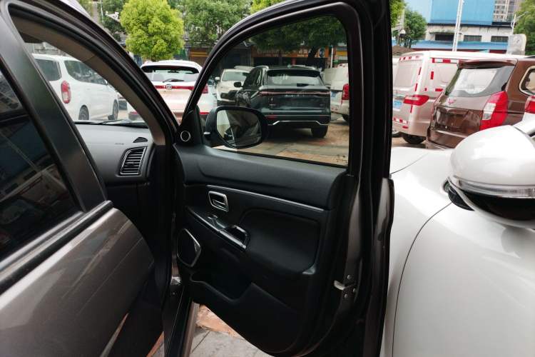 Used Mitsubishi ASX 2018 1.6L Manual Two-Wheel Drive Fashion Edition Right Front Door Interior