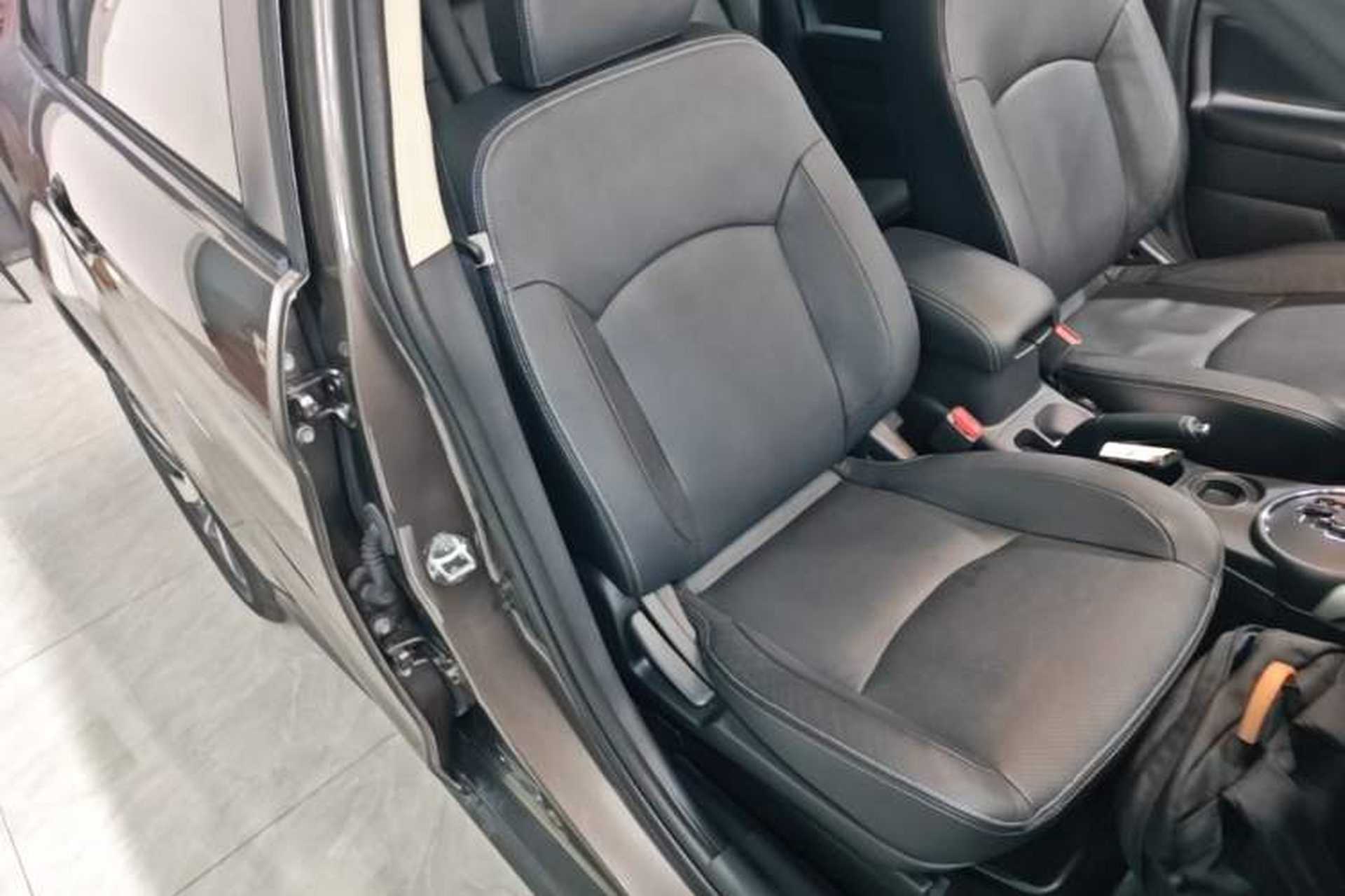 Used Mitsubishi ASX 2018 2.0L CVT Two-Wheel Drive Deluxe Edition Right Front Seat