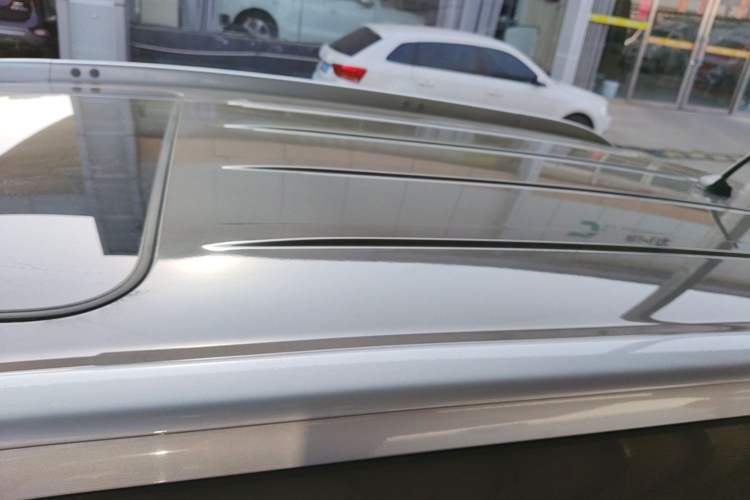 Used Mitsubishi ASX 2018 2.0L CVT Two-Wheel Drive Deluxe Edition Roof