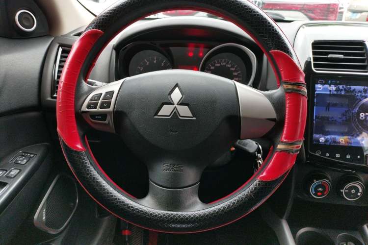 Used Mitsubishi ASX 2018 1.6L Manual Two-Wheel Drive Fashion Edition Steering Wheel