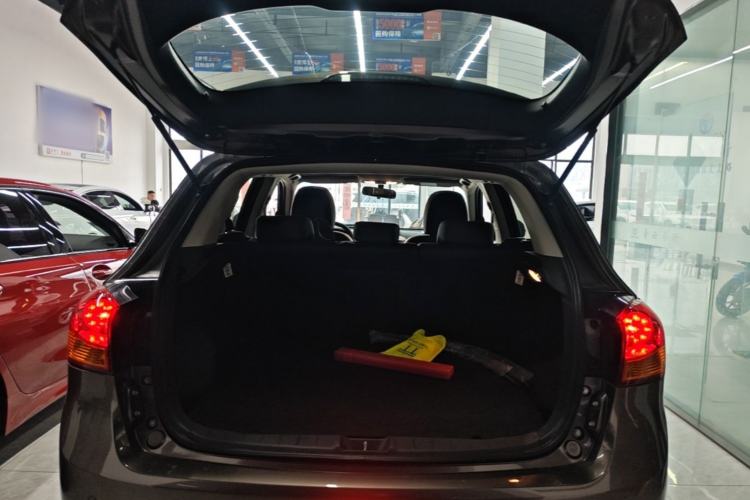 Used Mitsubishi ASX 2018 2.0L CVT Two-Wheel Drive Deluxe Edition Trunk