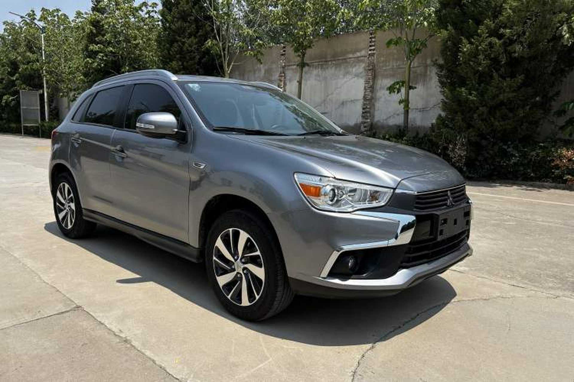 Used Mitsubishi ASX 2018 2.0L CVT Two-Wheel Drive Deluxe Edition Exterior 2