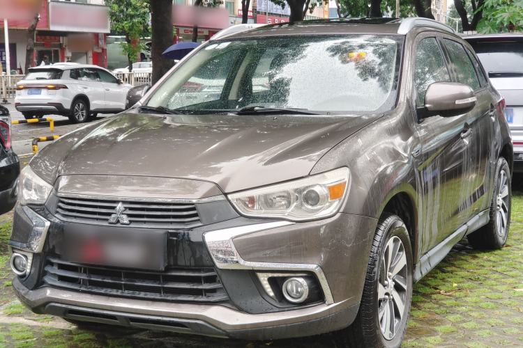 Used Mitsubishi ASX 2018 2.0L CVT Two-Wheel Drive Deluxe Edition Exterior 3